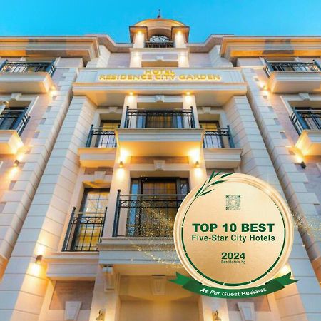 Residence City Garden - Certificate Of Excellence Top 10 Best Five-Stars City Hotels For 2024 Awarded By Htif 플로브디프 외부 사진