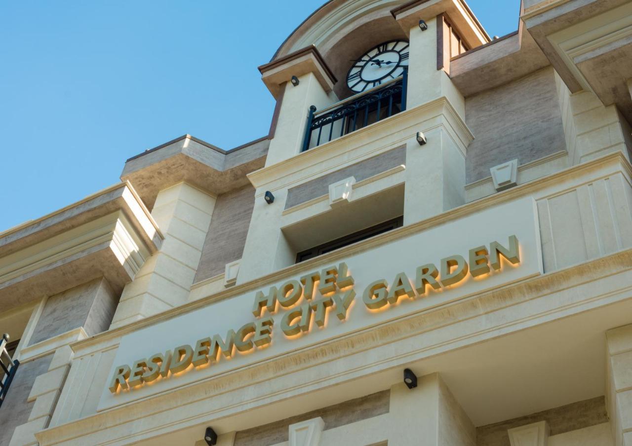 Residence City Garden - Certificate Of Excellence Top 10 Best Five-Stars City Hotels For 2024 Awarded By Htif 플로브디프 외부 사진