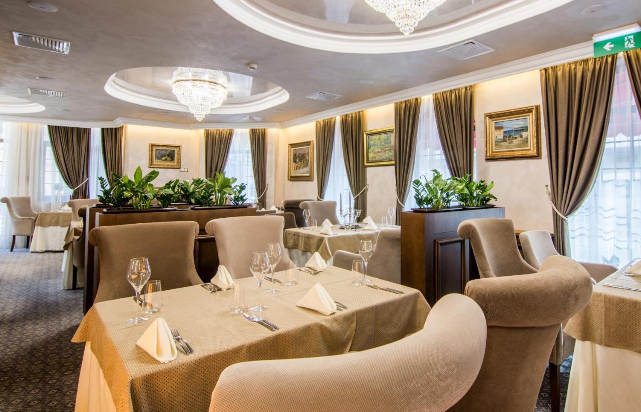 Residence City Garden - Certificate Of Excellence Top 10 Best Five-Stars City Hotels For 2024 Awarded By Htif 플로브디프 외부 사진